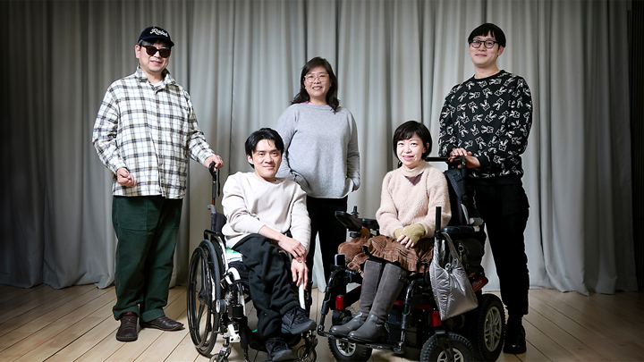 솔직한 대화의 장으로 비평의 시작점 열기