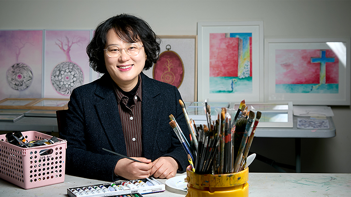 흐려진 시야 너머, 빛나는 마음의 길